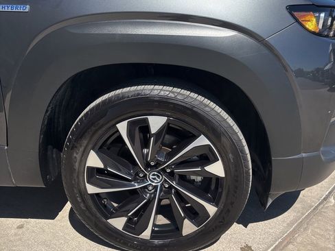 Certified 2025 MAZDA CX-50 2.5 Hybrid w/ Premium Plus Pkg image 5