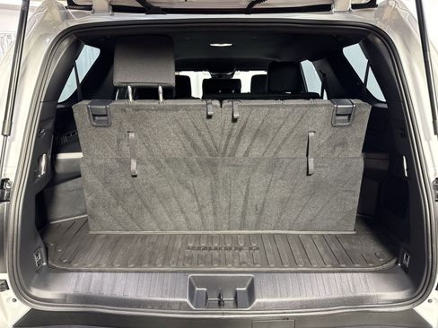 Used 2025 Toyota 4Runner SR5 image 30