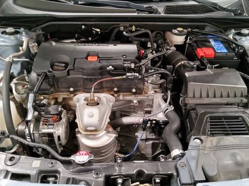 Used 2023 Honda Civic Sport image 10