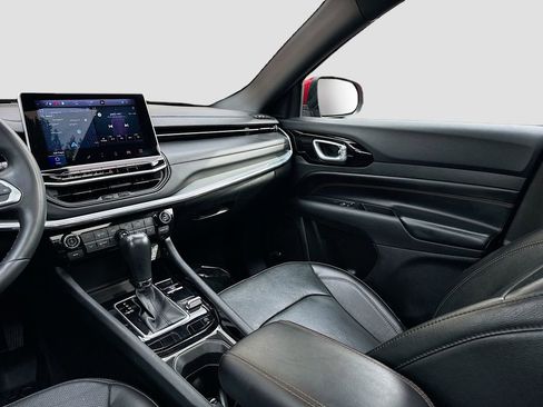 Used 2022 Jeep Compass Limited w/ (RED) Package image 20