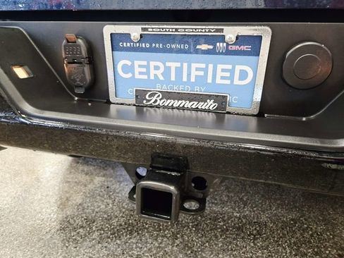 Used 2021 Chevrolet Silverado 1500 LT Trail Boss w/ Convenience Package II image 12