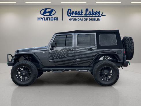 Used 2016 Jeep Wrangler Unlimited Sport AWD/4WD image 2