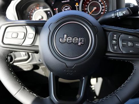 New 2026 Jeep Gladiator Sport image 20