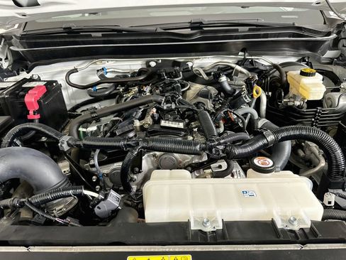 Used 2024 Toyota Tacoma SR RWD image 29