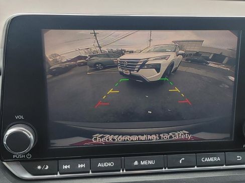 Certified 2021 Nissan Rogue S image 36