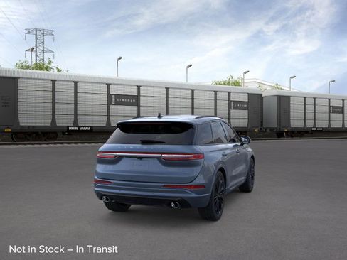 New 2026 Lincoln Corsair Premiere image 8