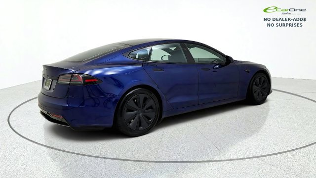 Used 2024 Tesla Model S AWD/4WD image 8