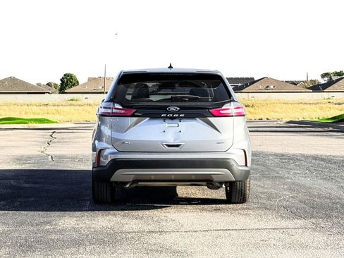 Used 2024 Ford Edge SEL AWD/4WD image 11