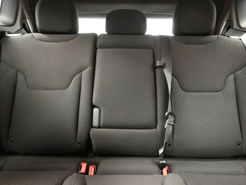 New 2025 Jeep Compass Sport image 10