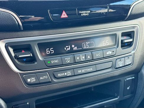 Used 2023 Honda Passport TrailSport image 16