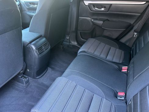 Used 2018 Honda CR-V LX image 26