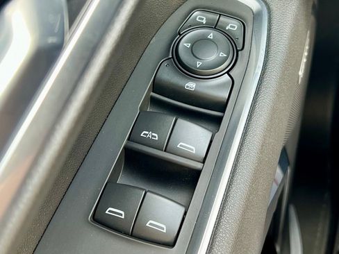 Used 2025 GMC Sierra 1500 Elevation w/ Preferred Package image 27