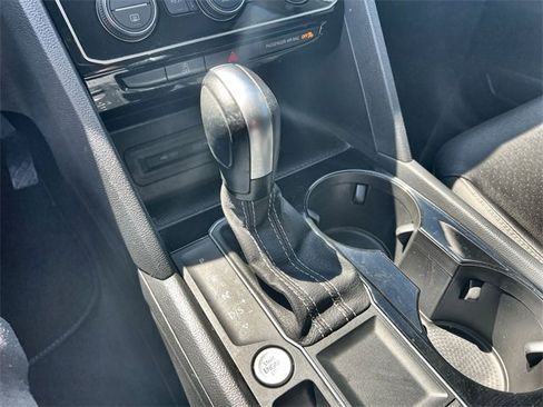 Used 2023 Volkswagen Atlas SE image 15