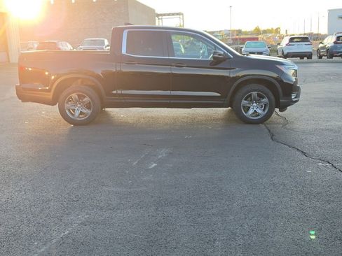 Certified 2023 Honda Ridgeline RTL image 10