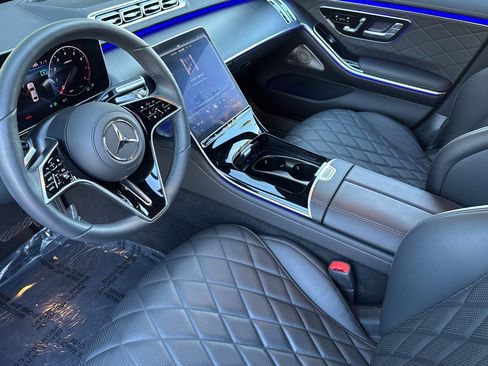 Certified 2025 Mercedes-Benz S 580 4MATIC Sedan image 9