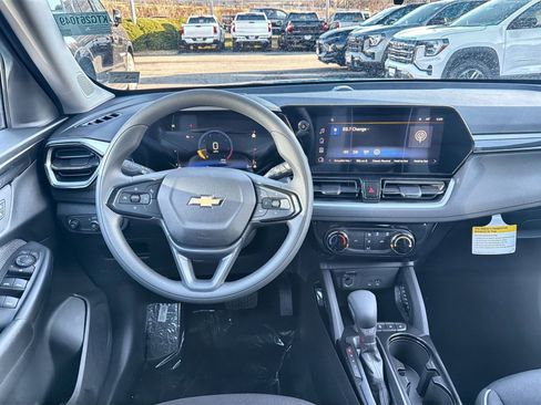 New 2026 Chevrolet TrailBlazer LT image 16