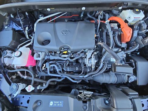 Used 2021 Toyota RAV4 Limited image 36