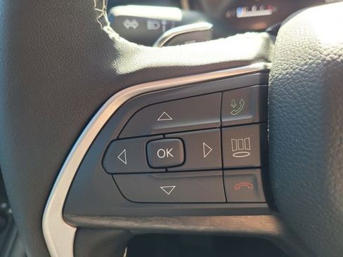 New 2025 Jeep Grand Cherokee L Limited w/ Black Appearance Package image 26