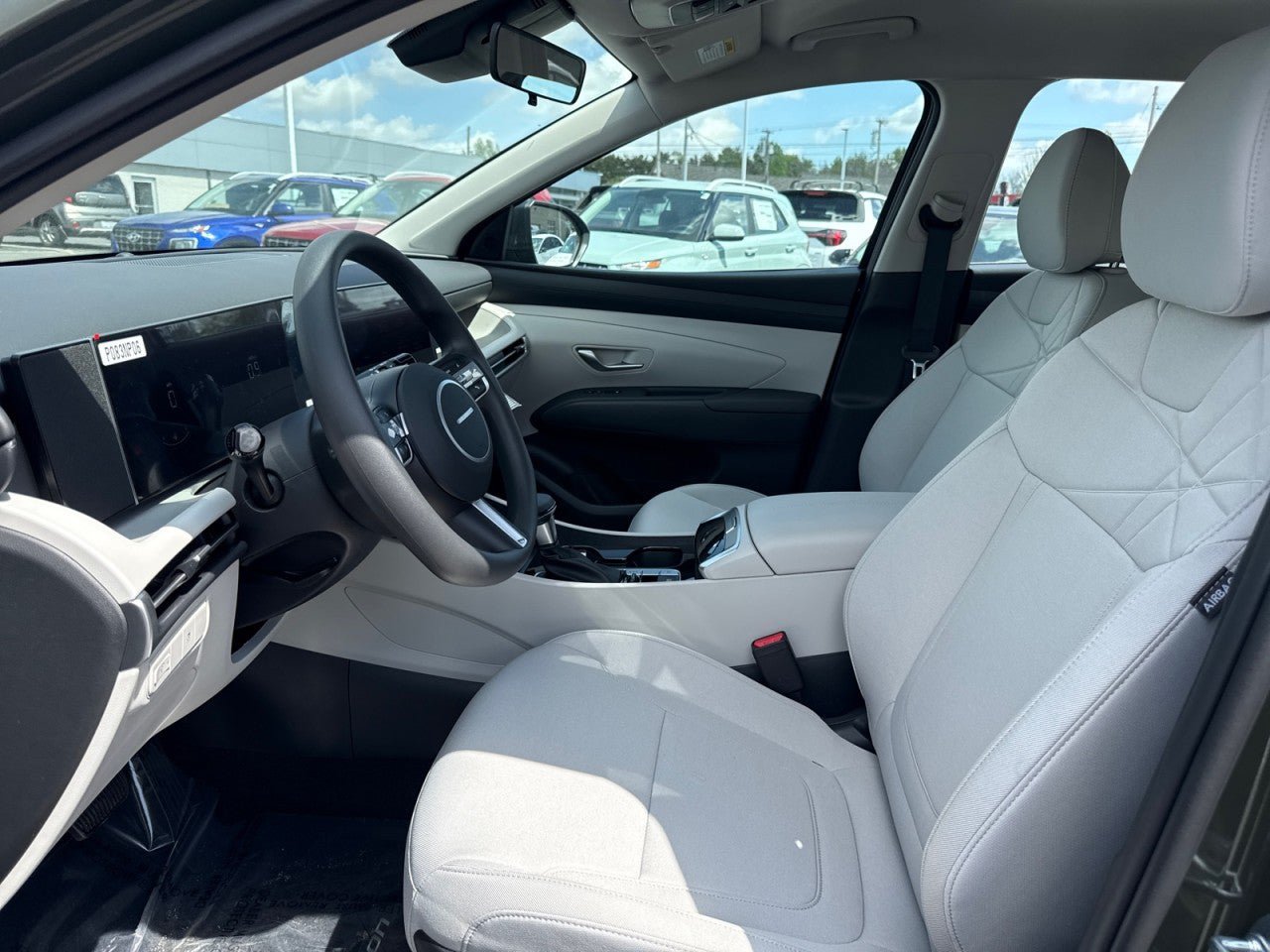 Used 2026 Hyundai Tucson SE FWD image 12