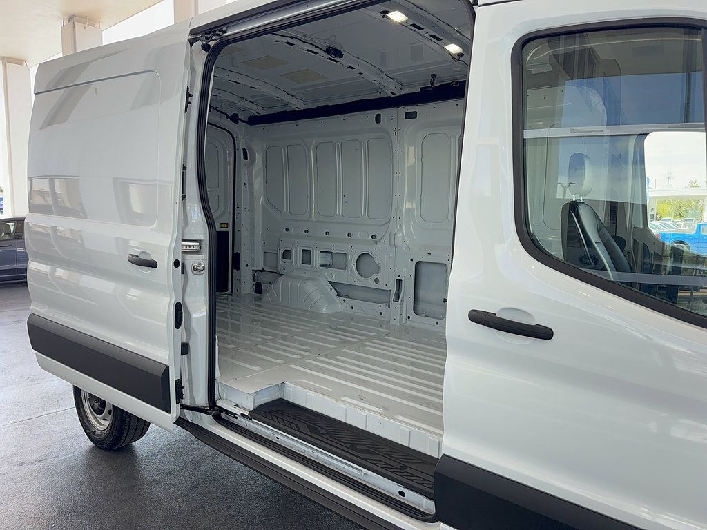 Certified 2026 Ford Transit 150 148 Medium Roof RWD image 7