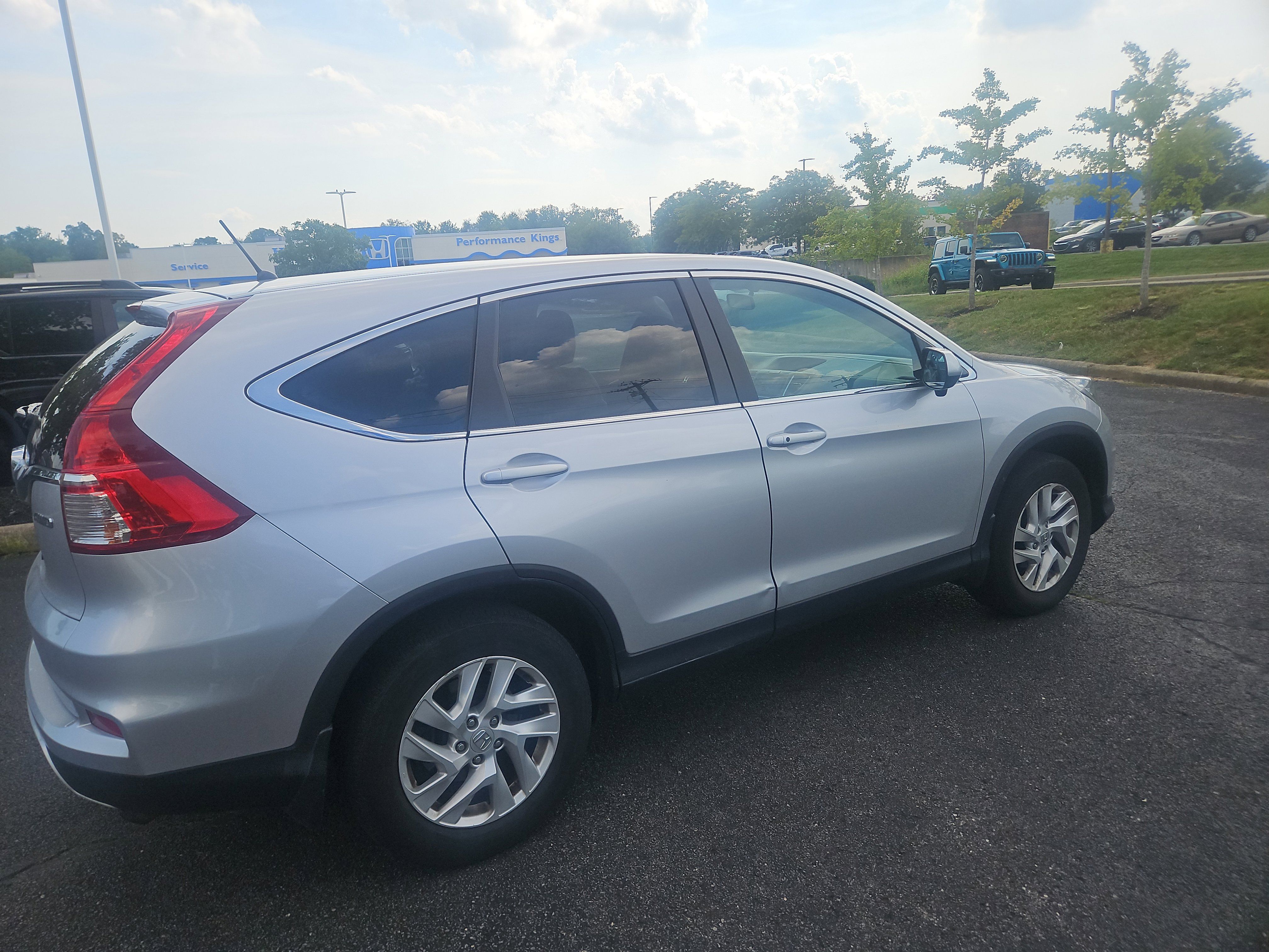 Used 2016 Honda CR-V EX image 14