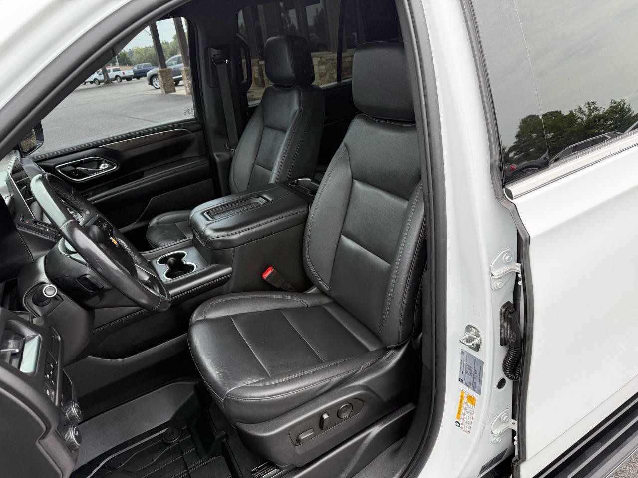 Used 2023 Chevrolet Tahoe LT RWD image 12
