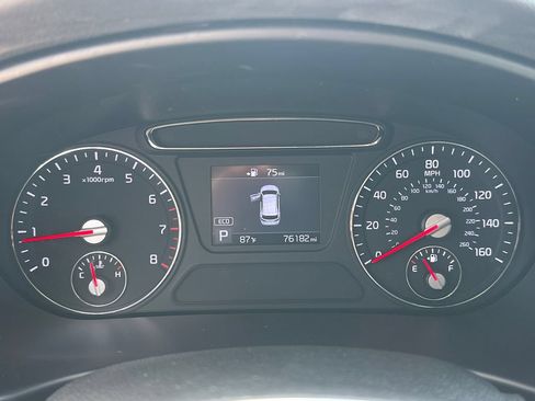 Used 2019 Kia Sorento FWD V6 image 27