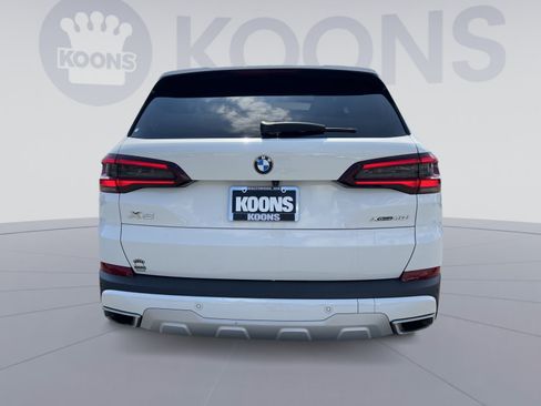 Used 2023 BMW X5 xDrive40i w/ Premium Package AWD/4WD image 5