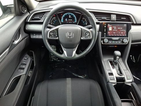 Used 2018 Honda Civic EX image 11