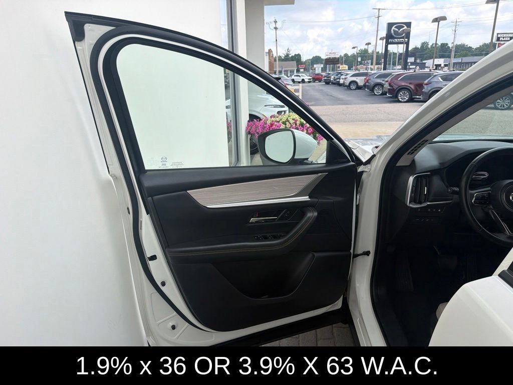 Certified 2024 MAZDA CX-90 Plug-In Hybrid w/ Premium Pkg AWD/4WD image 23