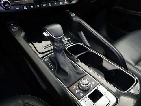 Used 2025 Kia Telluride S AWD/4WD image 26