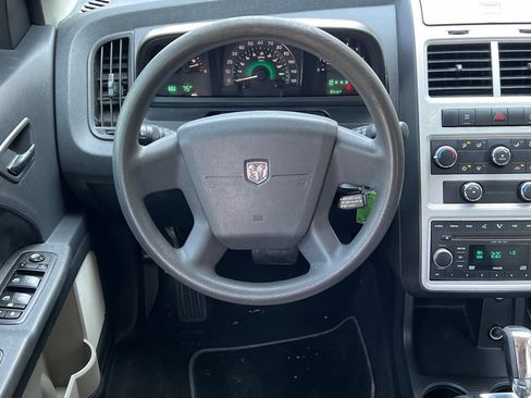 Used 2009 Dodge Journey SXT w/ Flexible Seating Group image 14