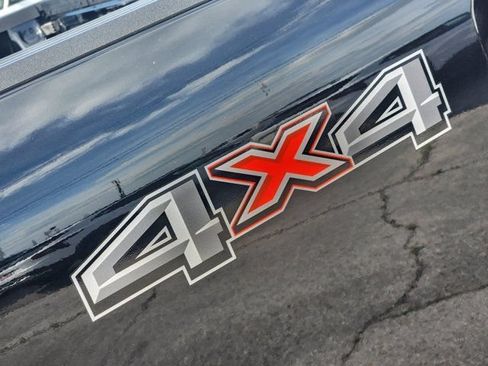 Used 2025 Ford F250 Platinum AWD/4WD image 13