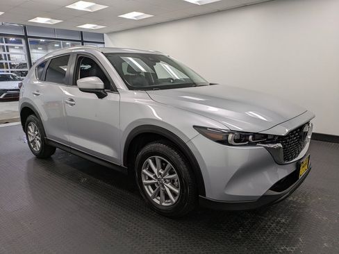 Certified 2023 MAZDA CX-5 AWD 2.5 S w/ Select Package image 3