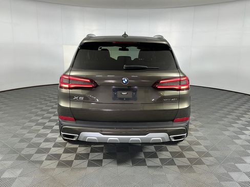Used 2023 BMW X5 xDrive40i w/ Premium Package AWD/4WD image 43