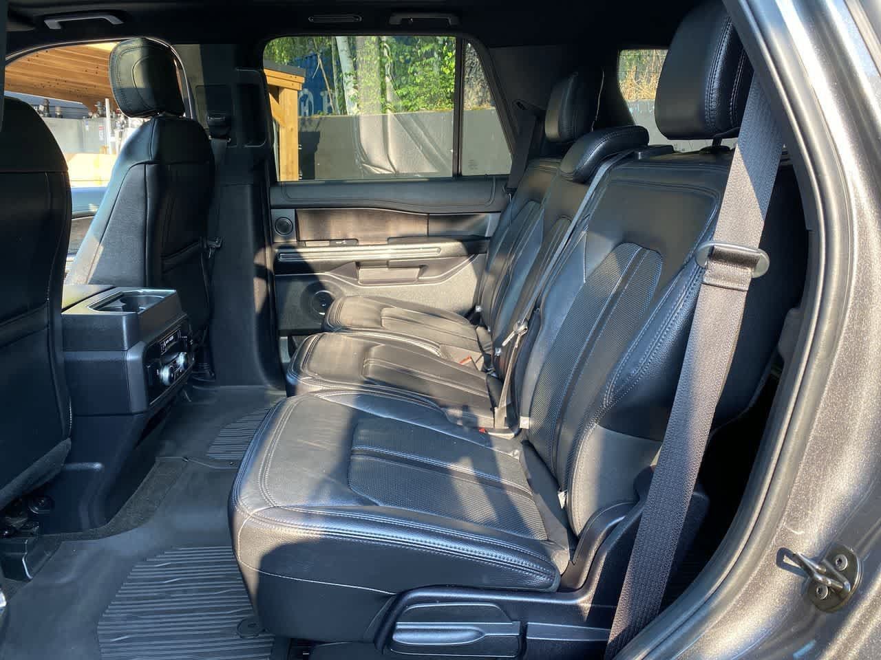Used 2020 Ford Expedition Limited w/ Special Edition Package AWD/4WD image 17