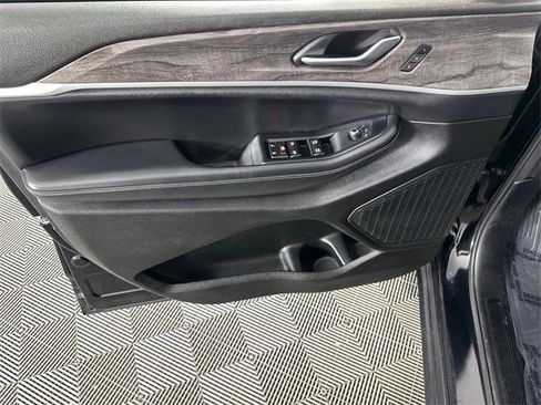 Certified 2023 Jeep Grand Cherokee Limited image 20