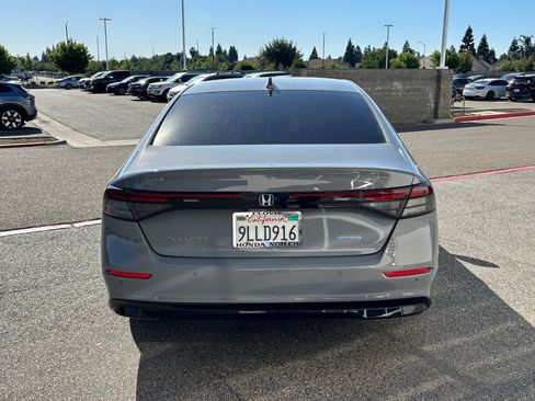 Used 2024 Honda Accord EX-L image 6