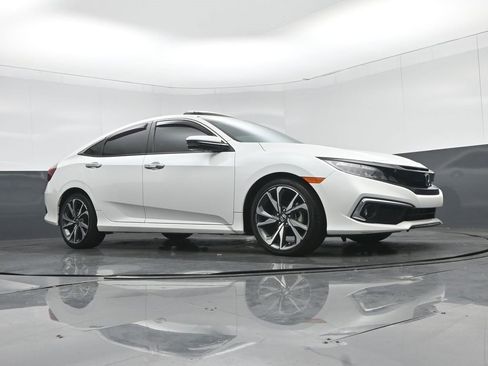Used 2020 Honda Civic Touring image 57