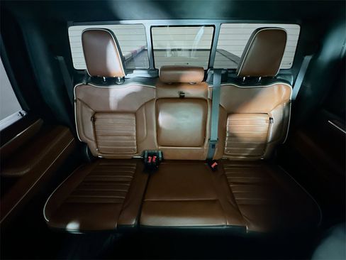 Used 2024 GMC Sierra 2500 Denali Ultimate image 13