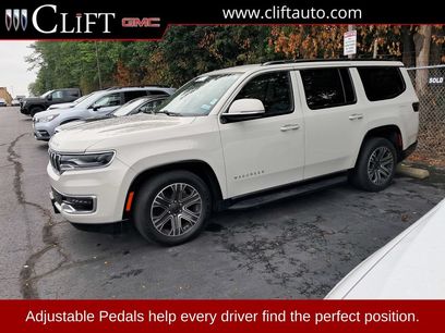 Used 2022 Jeep Wagoneer Series III w/ Rear Seat Entertainment Group