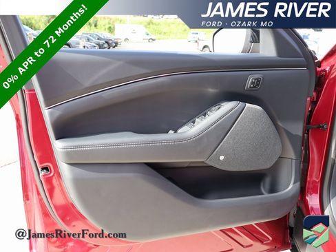 New 2025 Ford Mustang Mach-E Premium image 21