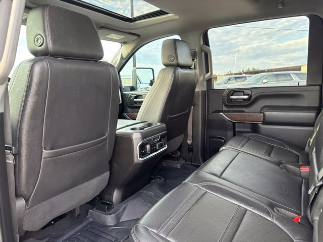 Used 2023 GMC Sierra 3500 Denali w/ Denali Ultimate Package AWD/4WD image 24