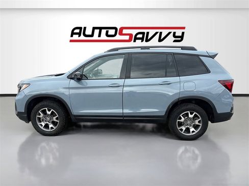 Used 2023 Honda Passport TrailSport image 4