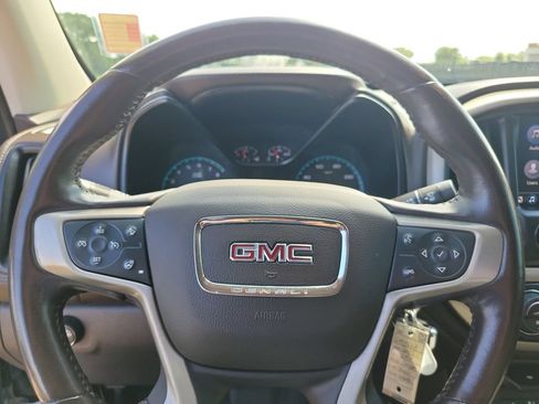 Used 2022 GMC Canyon Denali RWD image 20