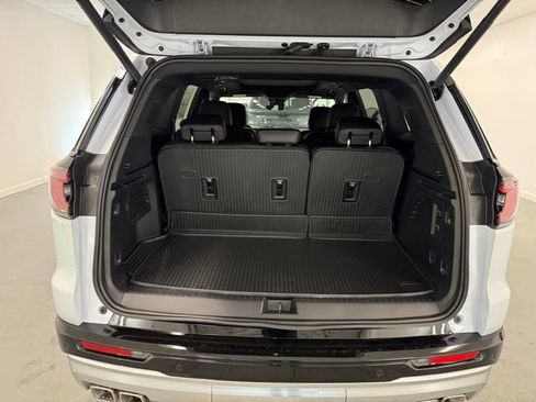 New 2026 GMC Acadia Denali w/ Super Cruise Package AWD/4WD image 8