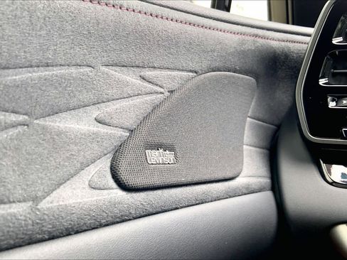 Used 2024 Lexus RX 350 AWD image 32