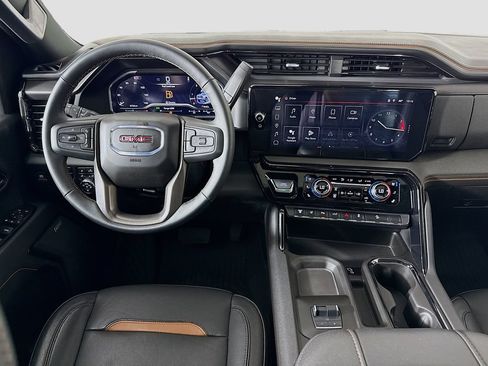 Used 2024 GMC Sierra 2500 AT4 w/ AT4 Premium Plus Package AWD/4WD image 23