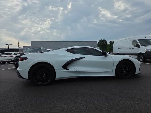 Used 2024 Chevrolet Corvette Stingray Coupe w/ Z51 Performance Package RWD image 3