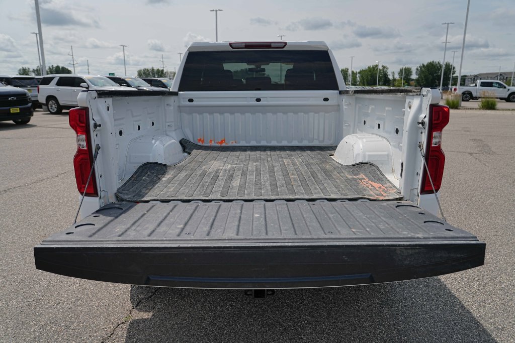 Used 2020 Chevrolet Silverado 1500 Custom w/ Trailering Package AWD/4WD image 15